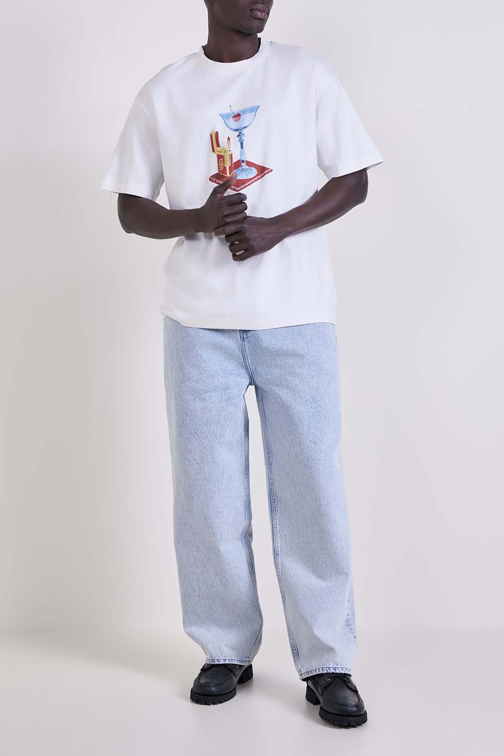 מכנסי ג'ינס באגי